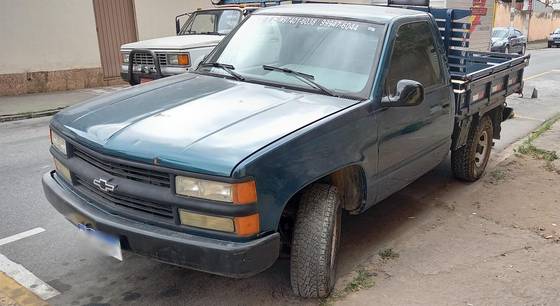 CHEVROLET SILVERADO 4.1 STD 4X2 CS 18V DIESEL 2P MANUAL
